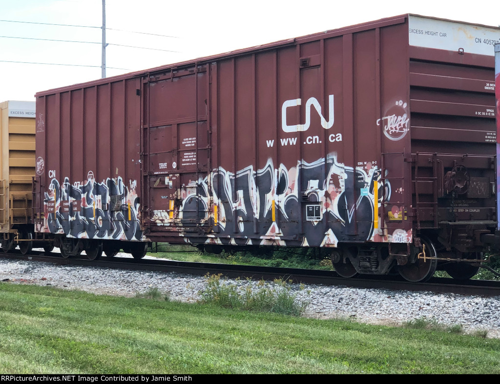 CN 405797